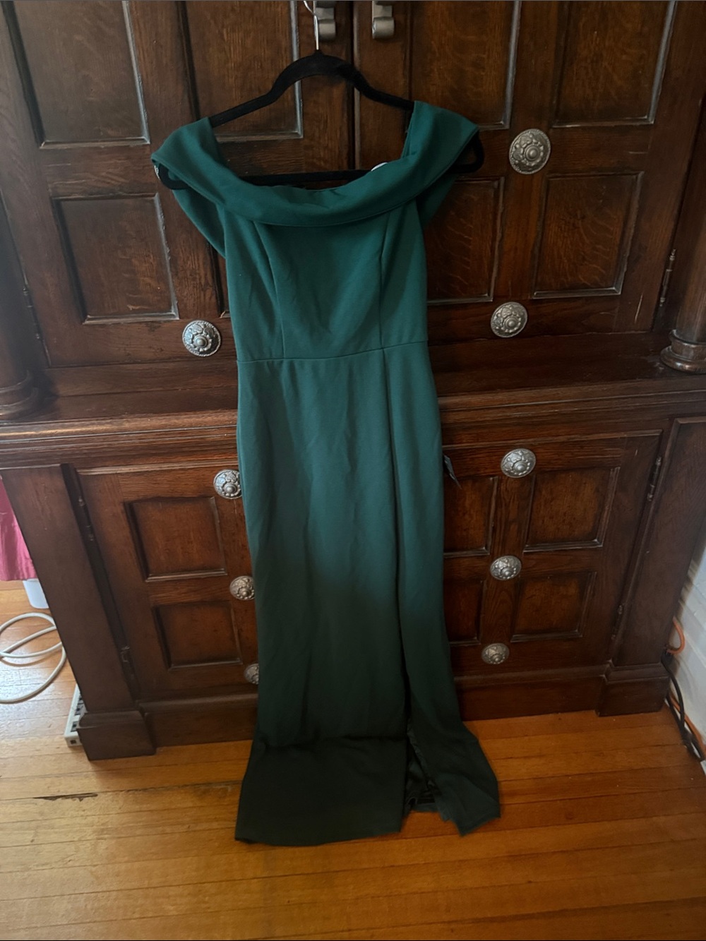 Lulu's Emerald Off-Shoulder Maxi Dress